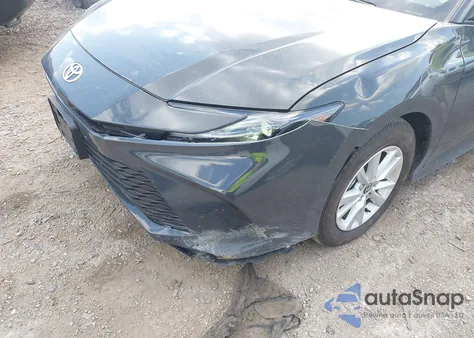 2025 Toyota Camry Le из США, поврежденный, VIN 4T1DAACK9SU128861